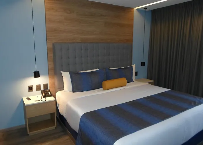 Alia Boutique Wtc 4*