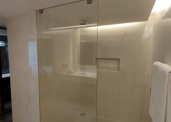 Hotel Alia Boutique Wtc 4*