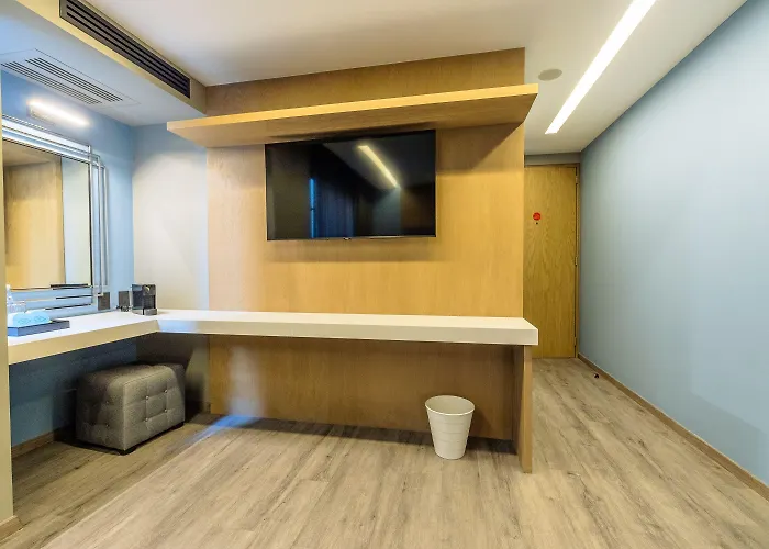 Alia Boutique Wtc Hotel 4*
