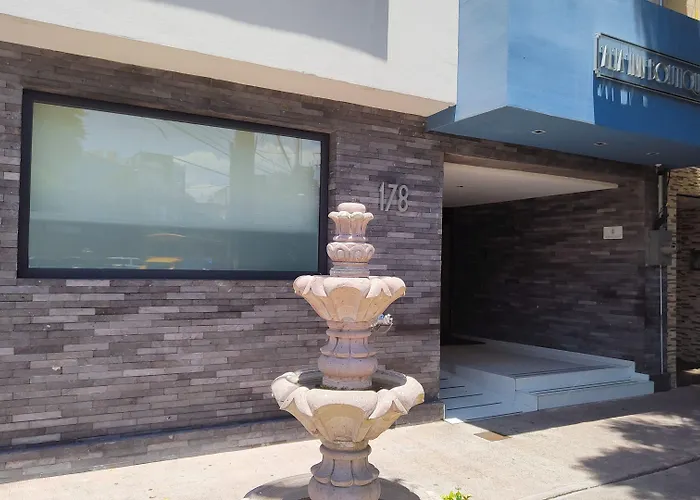 Alia Boutique Wtc Hotel 4*