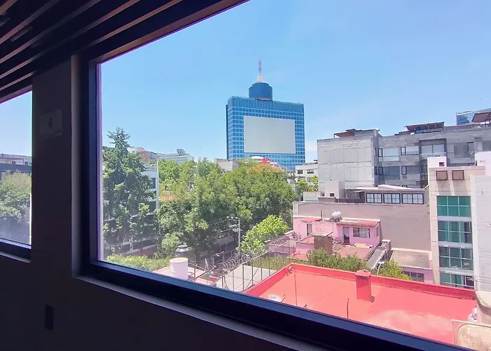 Hotel Alia Boutique Wtc 4*